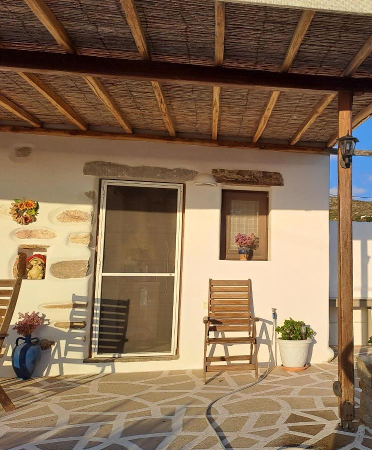 Traditional House Paros Sarakíniko Exterior photo