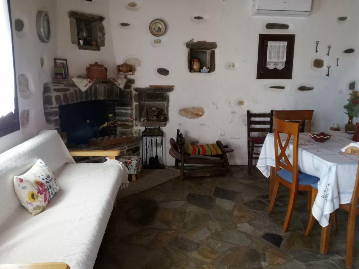 Traditional House Paros Sarakíniko Exterior photo