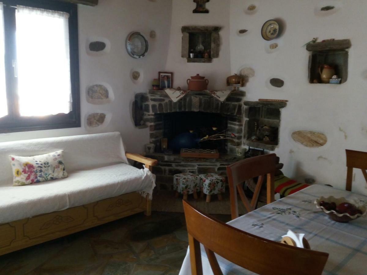 Traditional House Paros Sarakíniko Exterior photo
